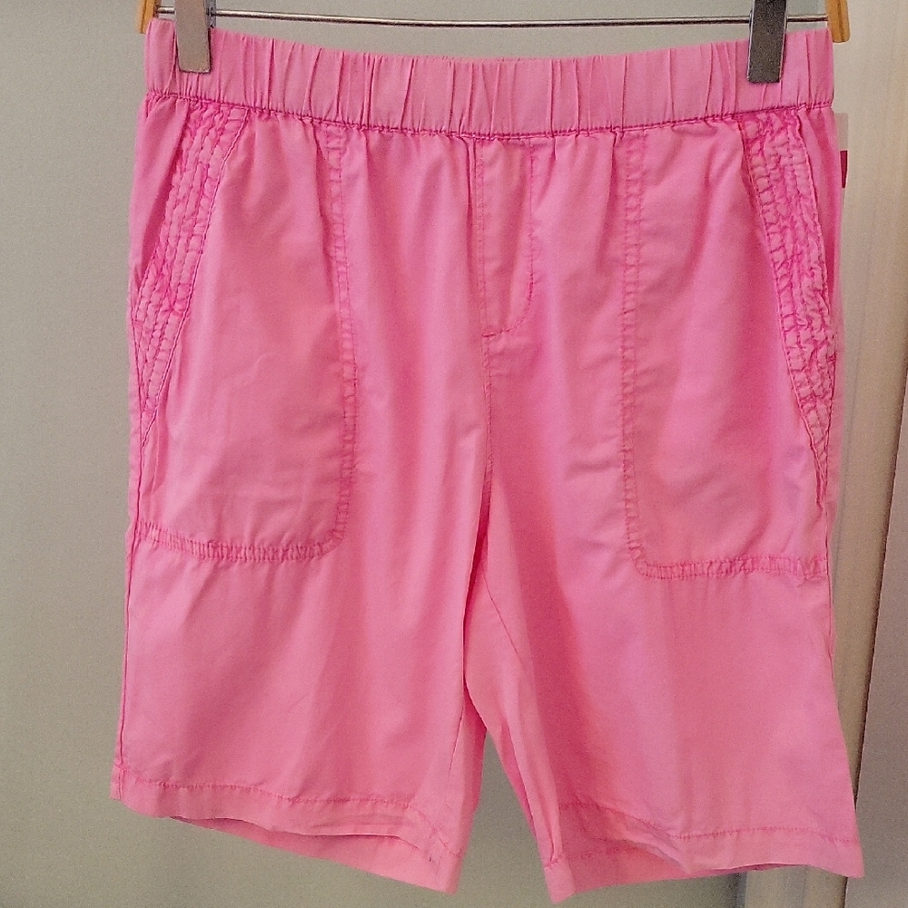 Fresh Produce Flamingo Pink Bermudas Relaxed Fit NWT sz Small
